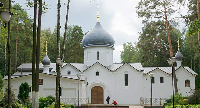 храм Святителя Владимира в Королеве