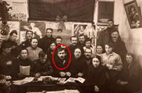 Коллективная фотография работников оружейного завода ИНЗ №2