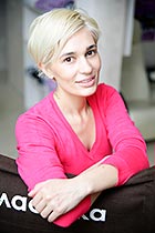 Алина. Топовый визажист салона Эластика.