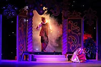 сцена из спектакля Аленький цветочек Театра Юного Зрителя Королёва